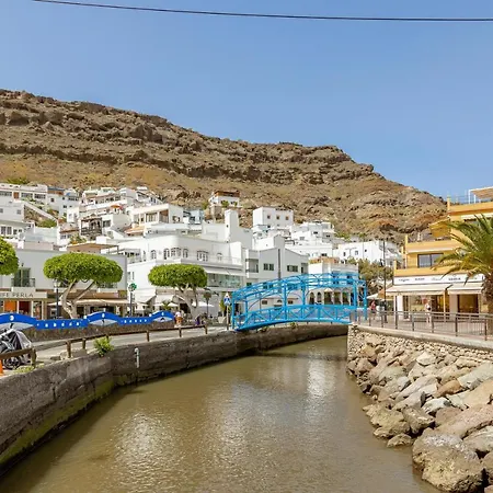 Canarian - Seaside * 莫甘海滩